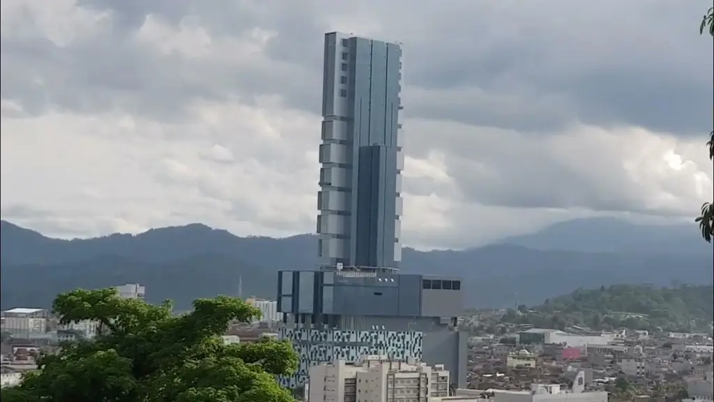 Foto gedung tertinggi di Bandar Lampung