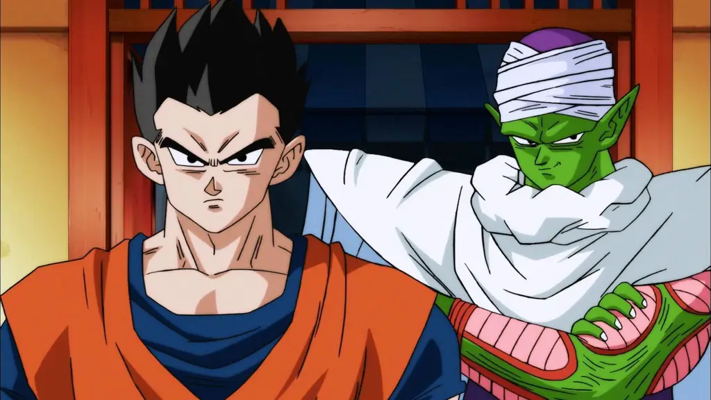 Gohan dan Piccolo dalam aksi melawan musuh di Dragon Ball Super: Super Hero