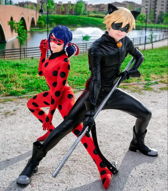 Foto cosplay anime couple terbaik