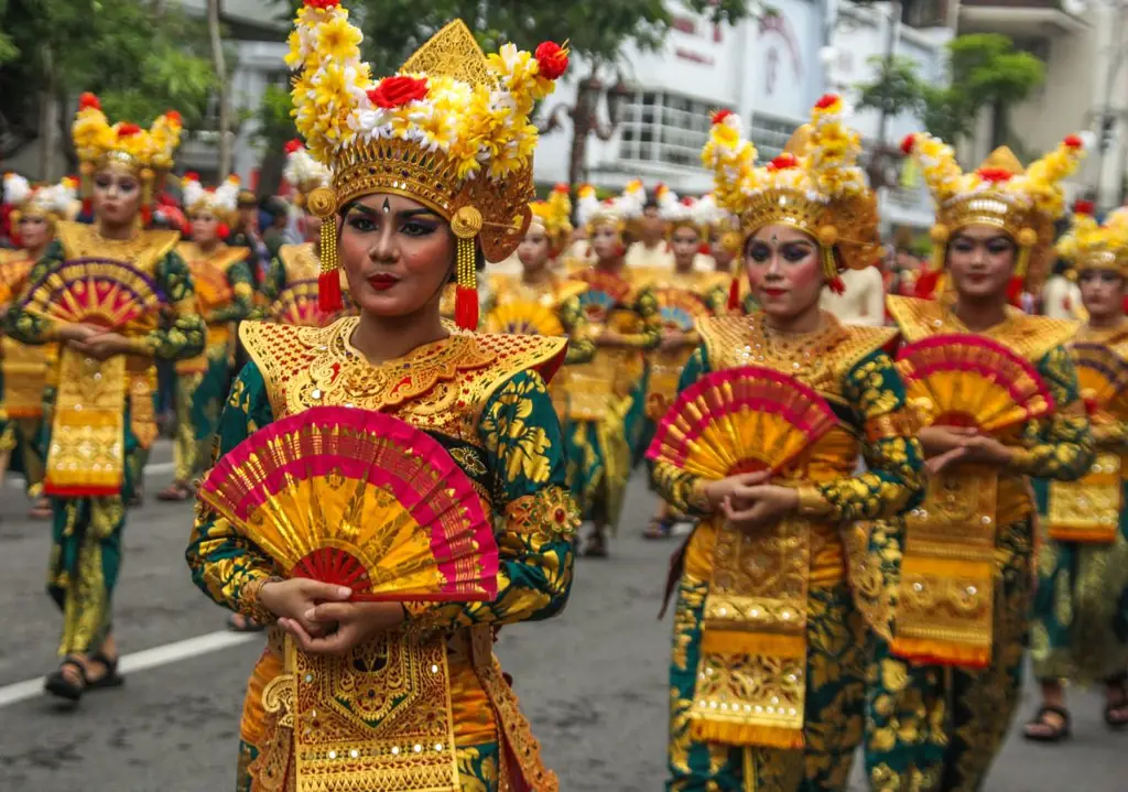 Kepercayaan tradisional Indonesia