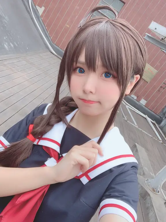 Gadis Cantik Cosplay Anime Imut