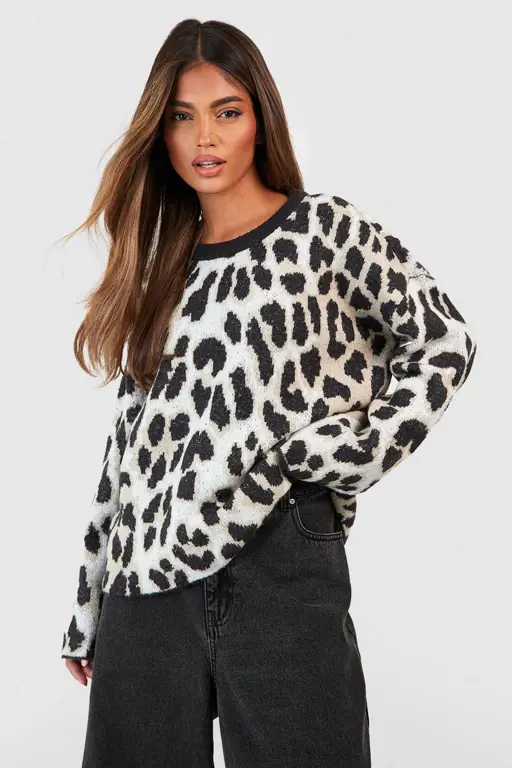 Berbagai gaya OOTD dengan jumper motif leopard