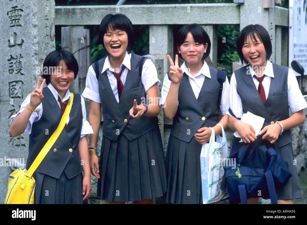 Guru dan murid Jepang