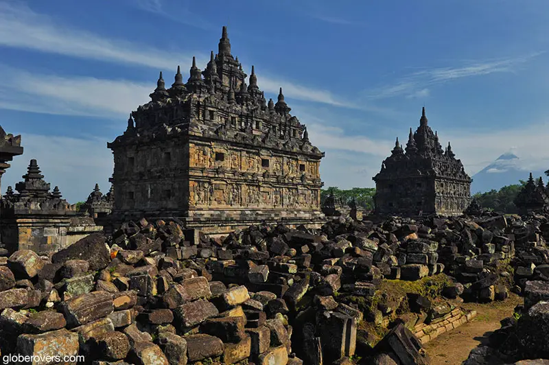 Candi-candi kuno di Indonesia