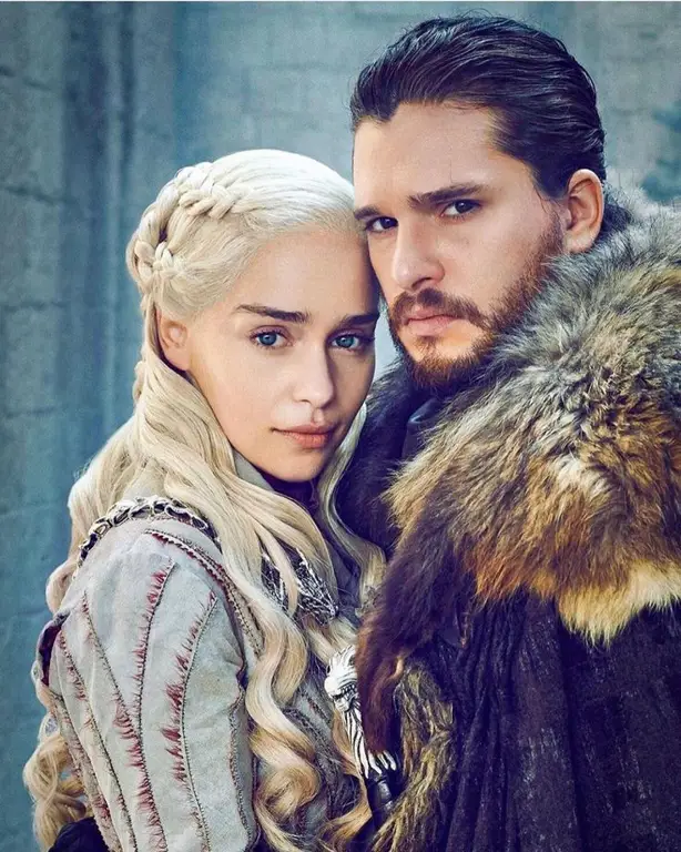 Gambar Jon Snow dan Daenerys Targaryen