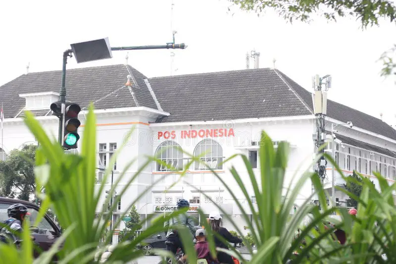 Gambar kantor pos di Indonesia