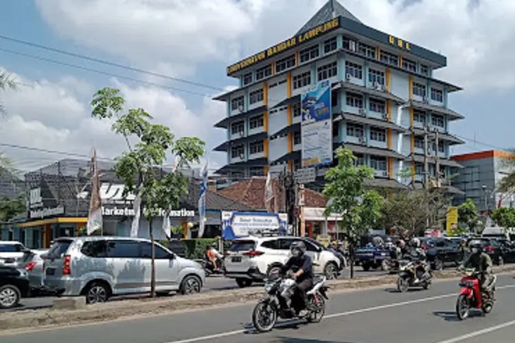 Kantor Pos di Bandar Lampung