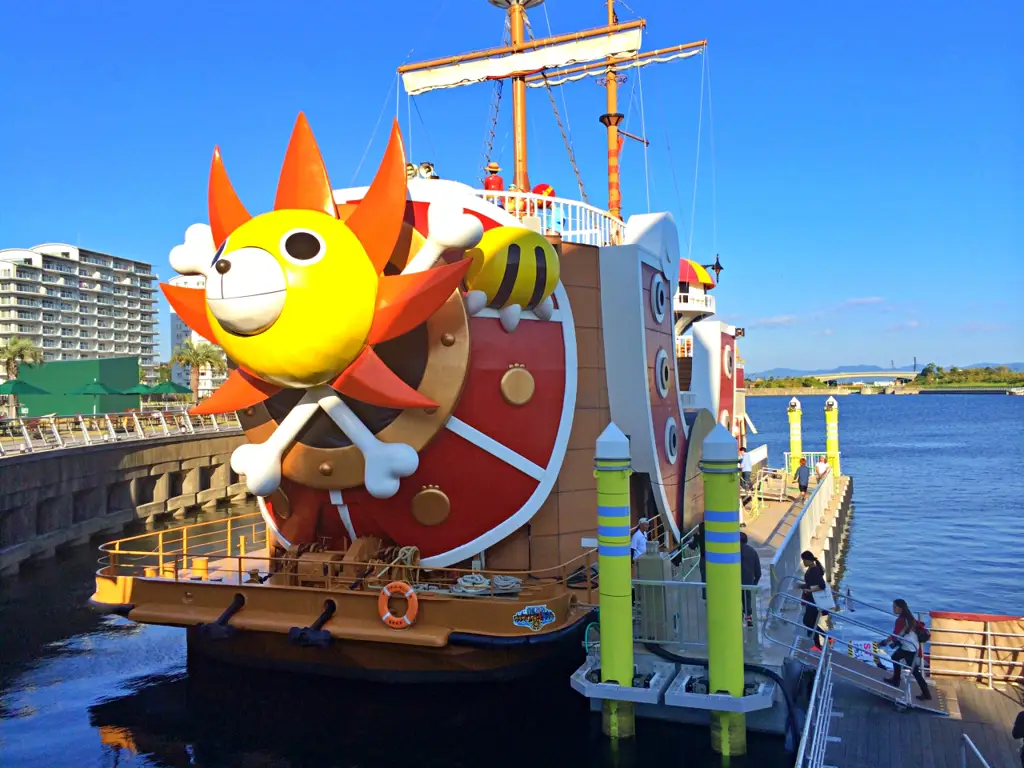 Kapal Thousand Sunny, tempat berlayar kru Topi Jerami Gambar kapal Thousand Sunny