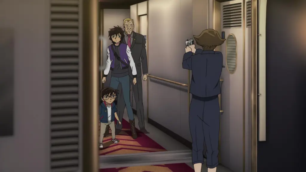 Adegan kereta cepat dalam film Detective Conan: The Scarlet Bullet