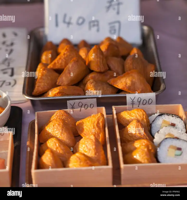 Gambar pasar tradisional Jepang yang ramai dan meriah