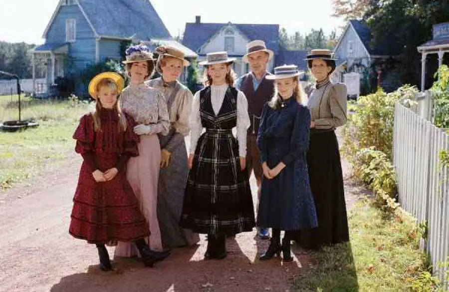 Pemandangan Avonlea dari serial Anne with an E