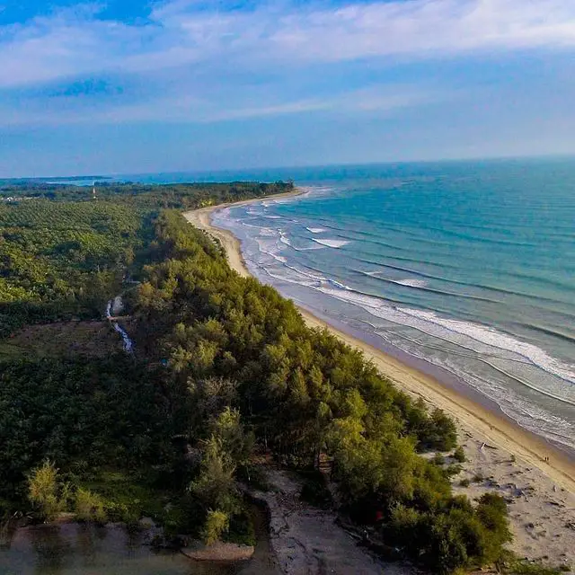 Pemandangan indah di Bandar Ratu, Mukomuko