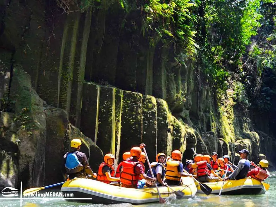 Pemandangan alam di Tebing Tinggi