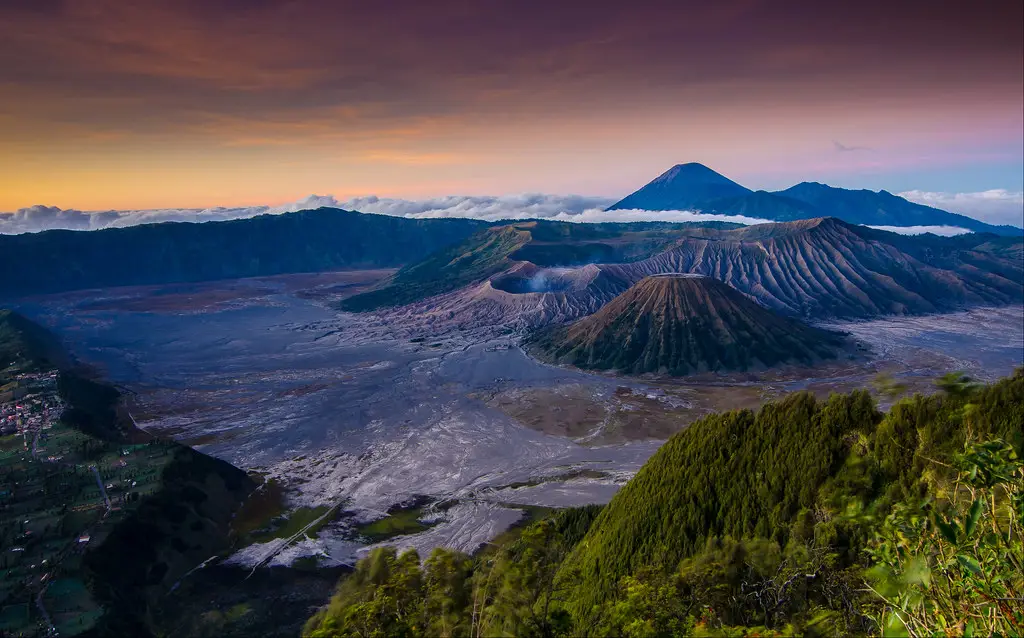 Pemandangan Gunung Semeru