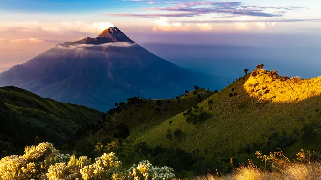 Pemandangan pegunungan di Indonesia