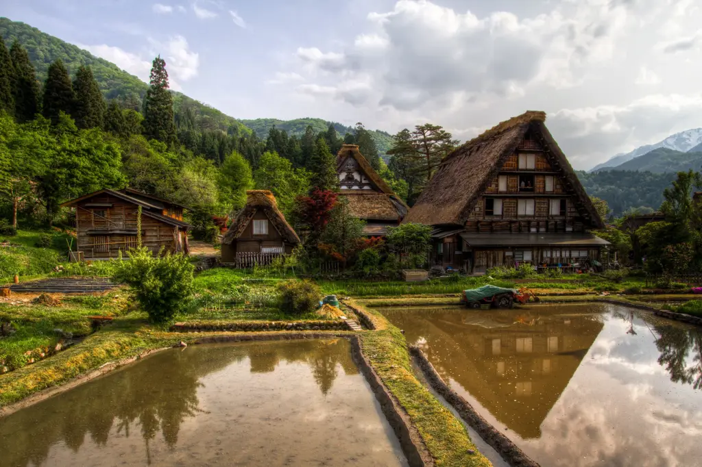 Pemandangan pedesaan Jepang yang indah