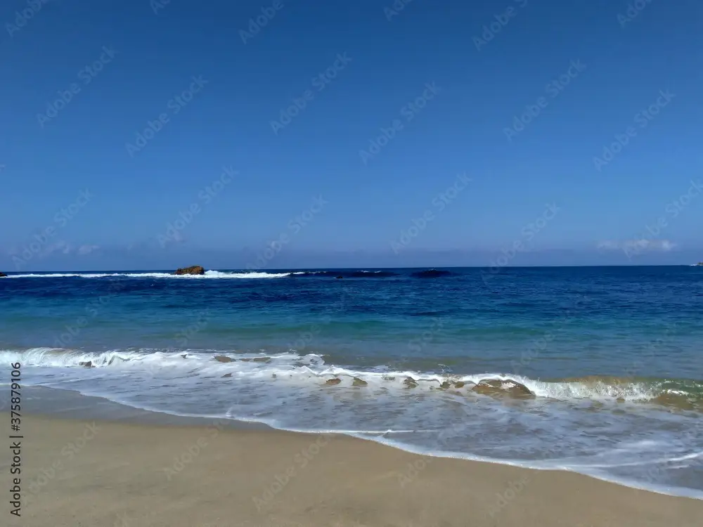 Pemandangan pantai Indonesia yang indah