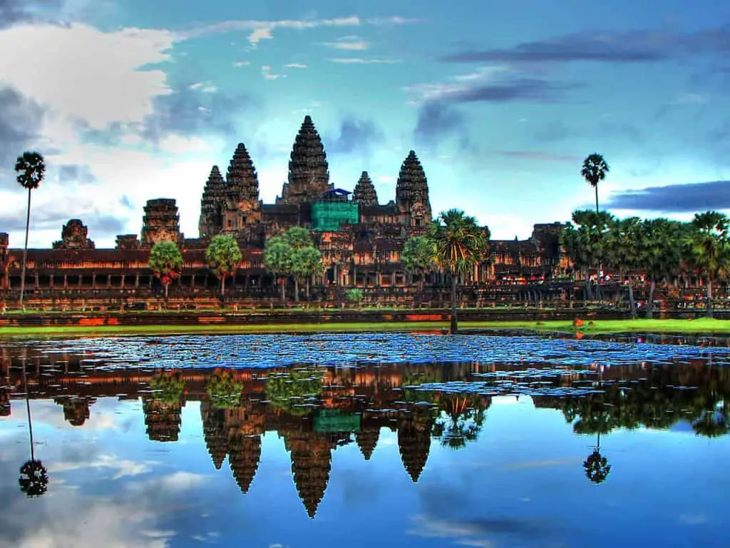 Matahari terbit di Angkor Wat