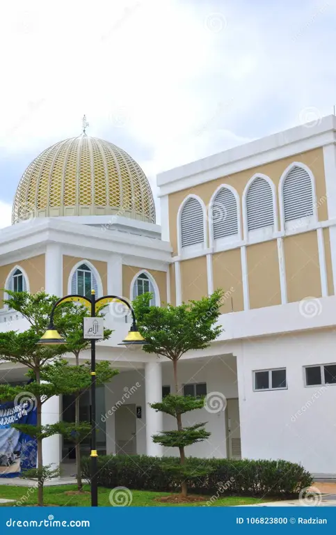 Arsitektur Masjid Modern di Bandar Lampung