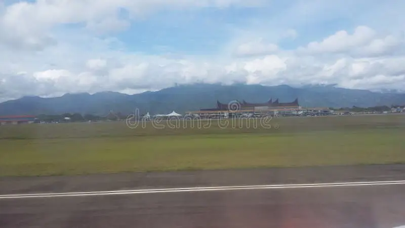 Foto Bandar Udara Internasional Minangkabau