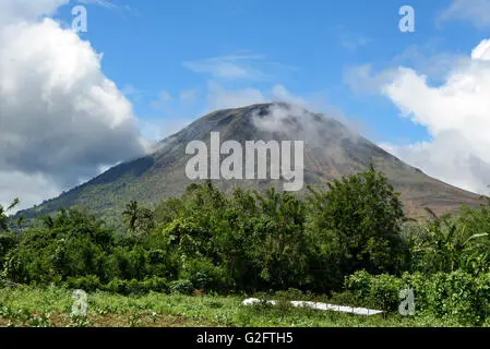 Gunung berapi di Indonesia