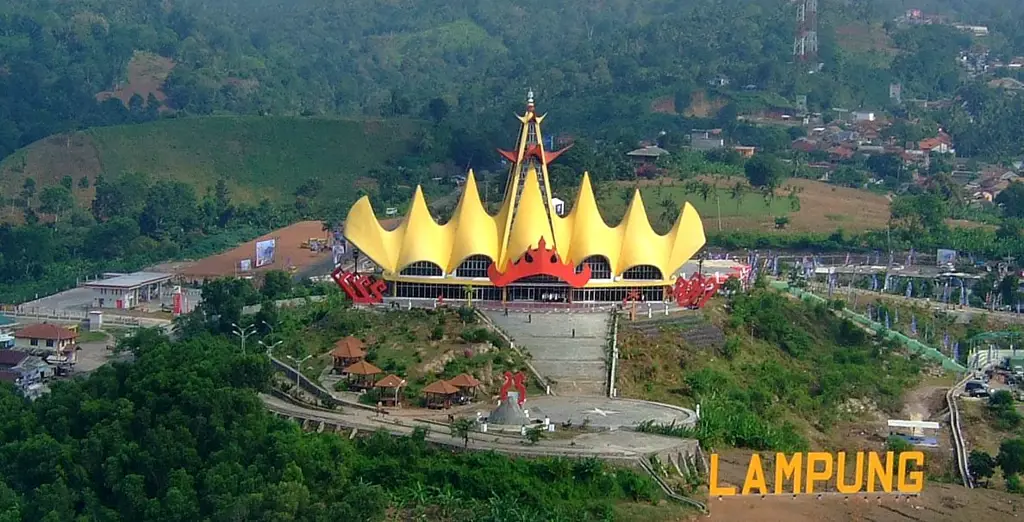 Pemandangan kota Bandar Lampung