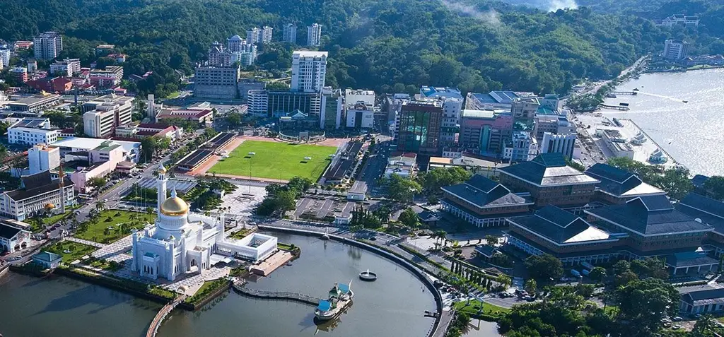 Garis langit Kota Bandar Seri Begawan yang indah