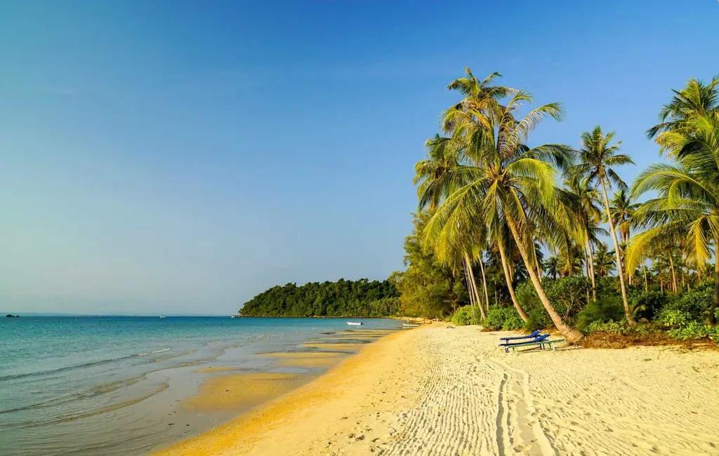 Pantai di Koh Rong