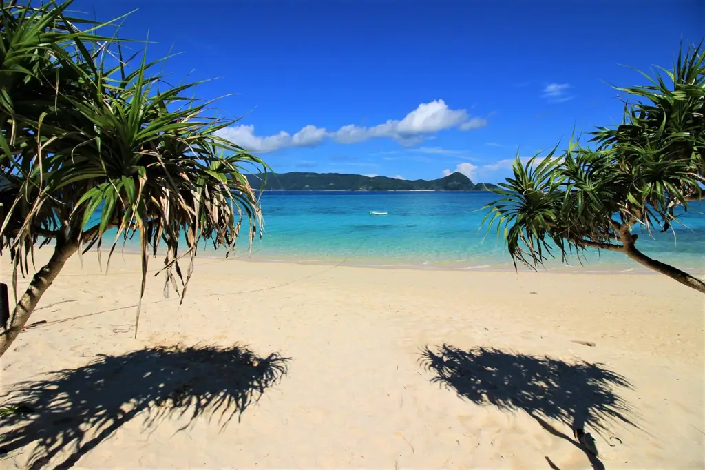 Pantai indah di Ingoshima