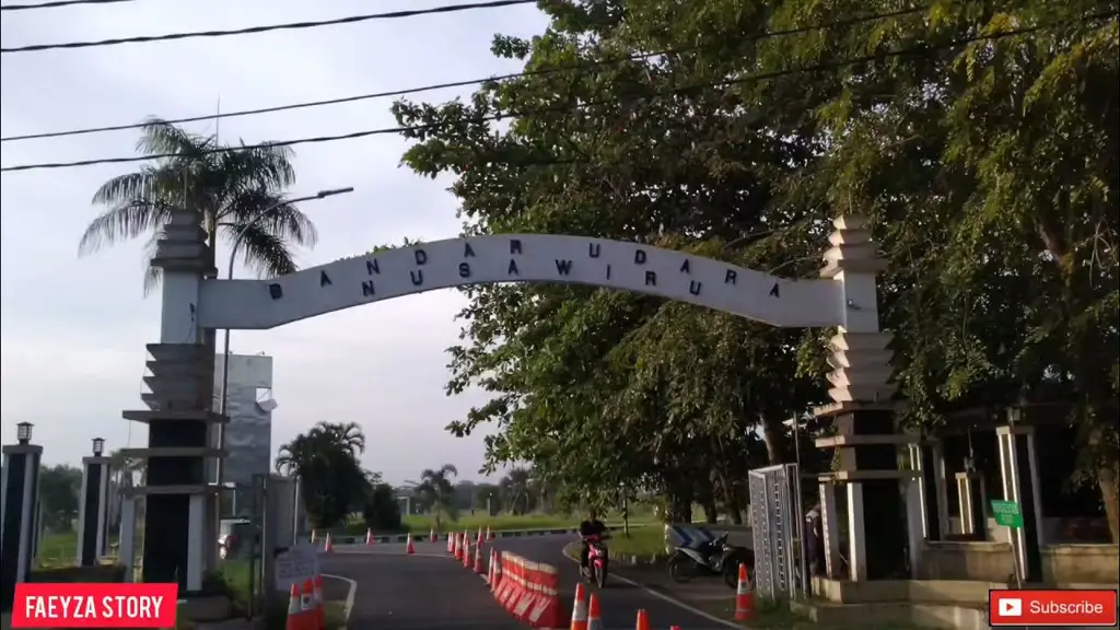 Pemandangan Pantai Pangandaran dari Bandar Udara Nusawiru