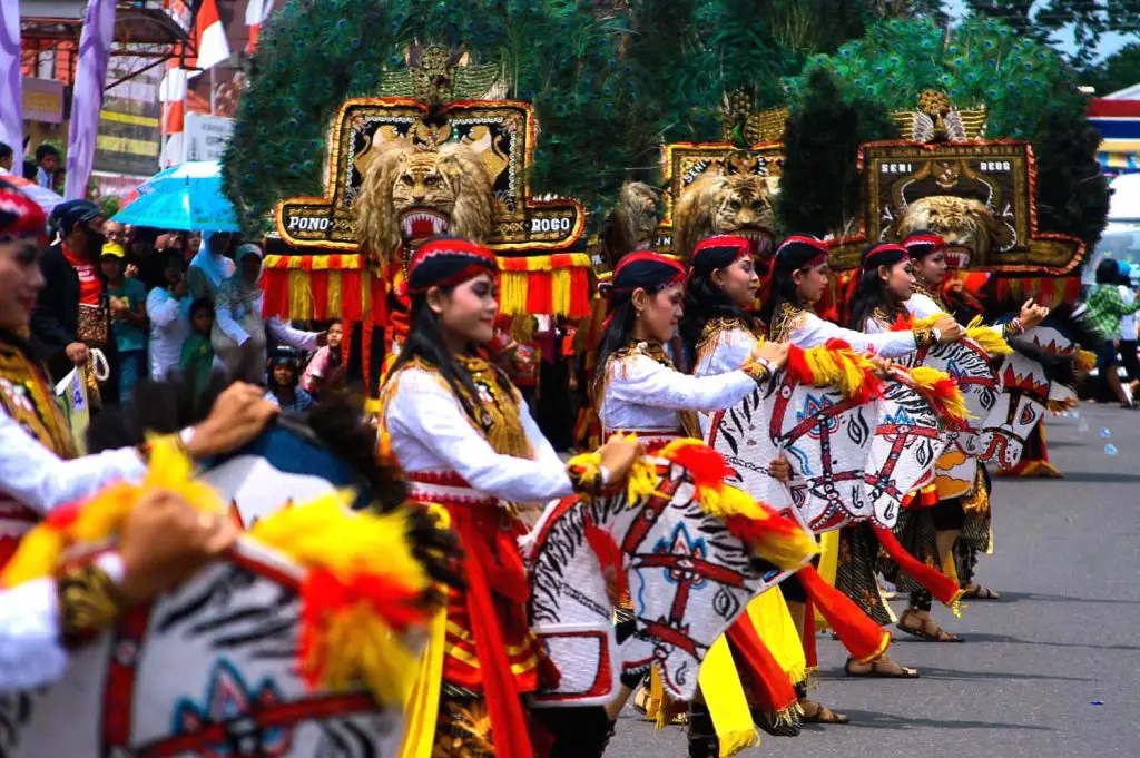 Keanekaragaman budaya Indonesia