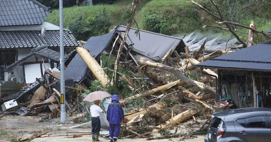 Badai dahsyat di Jepang