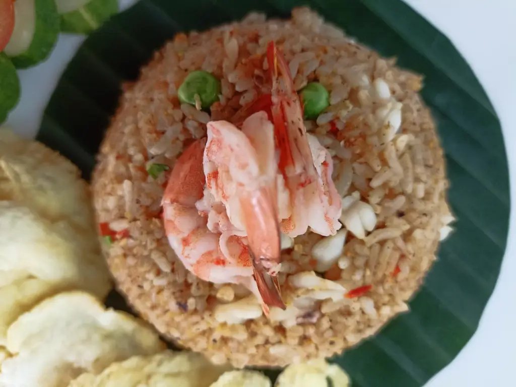 Nasi goreng seafood dengan cita rasa khas Bandar Lampung