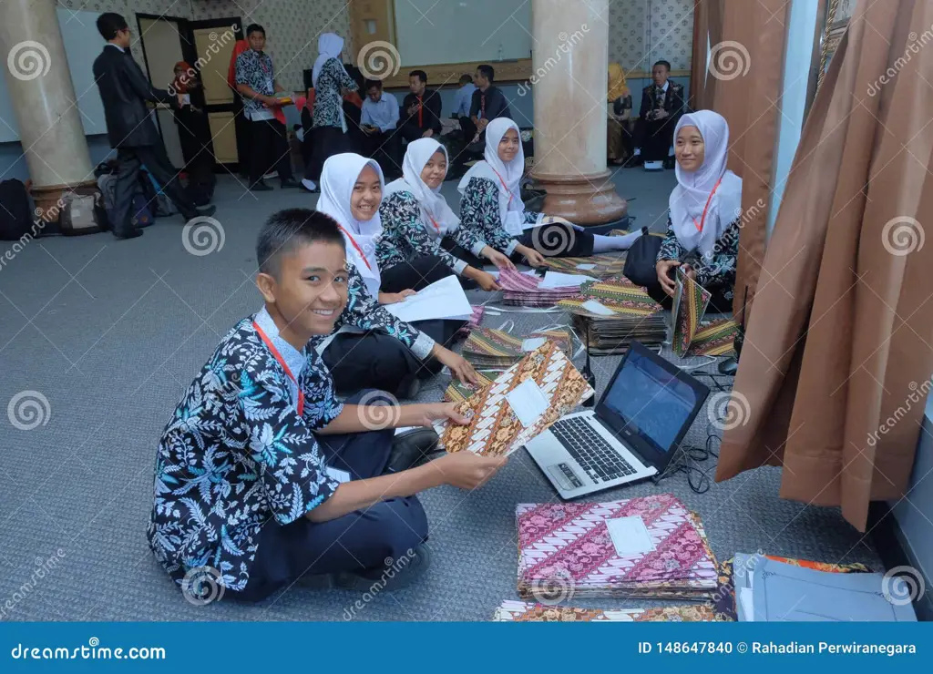 Upacara wisuda di Indonesia