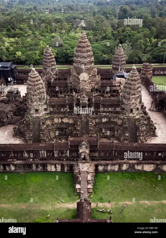 Gambar Angkor Wat, candi megah peninggalan kerajaan Khmer