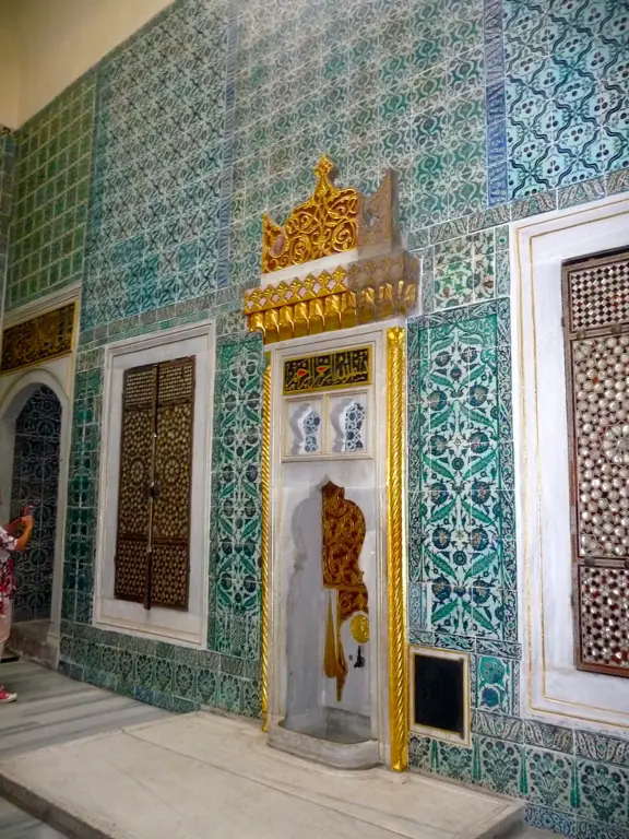 Interior Istana Topkapi yang megah