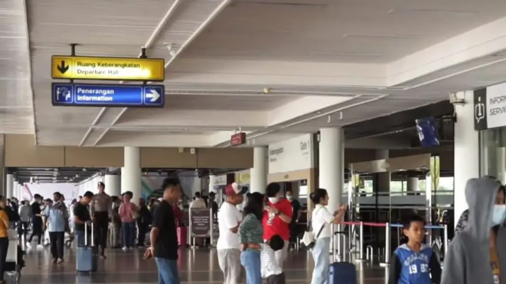 Ruang tunggu keberangkatan di Bandara Hang Nadim