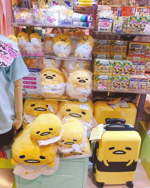 Berbagai macam merchandise Gudetama