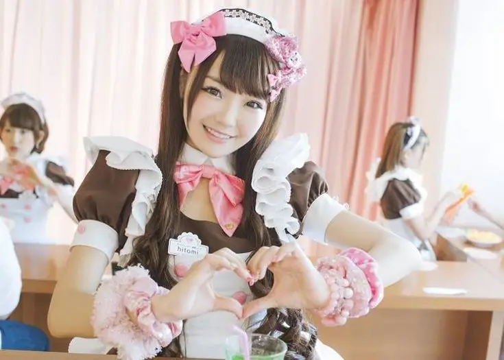 Ilustrasi kafe maid anime di Jepang