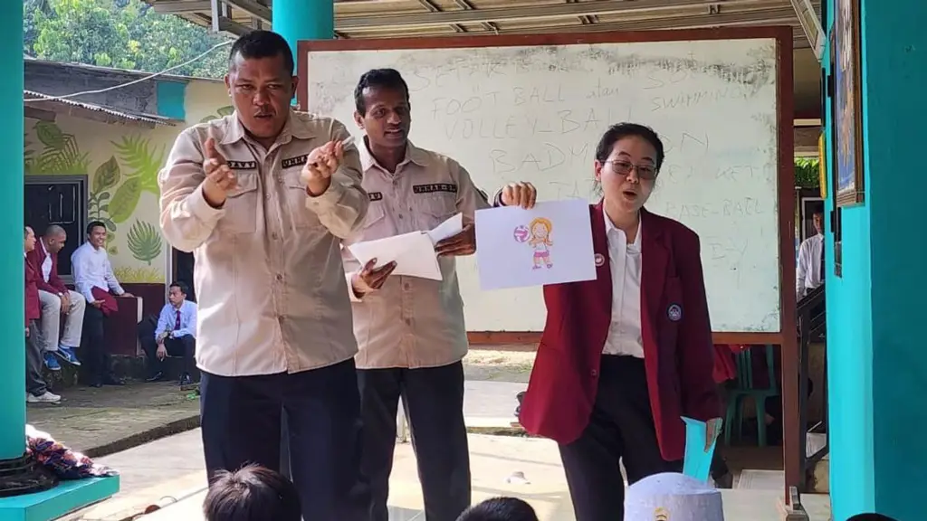 Gambar kegiatan masyarakat membantu program pemasyarakatan