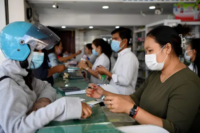 Gambar tempat kerja yang aman di Kamboja