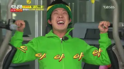 Momen lucu para member Running Man