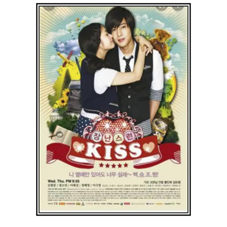 Foto-foto di balik layar drama Playful Kiss