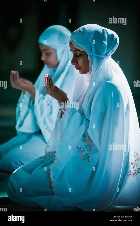 Jamaah Sholat Subuh di Bandar Lampung