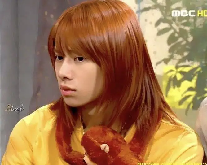 Foto Kim Heechul dari Super Junior