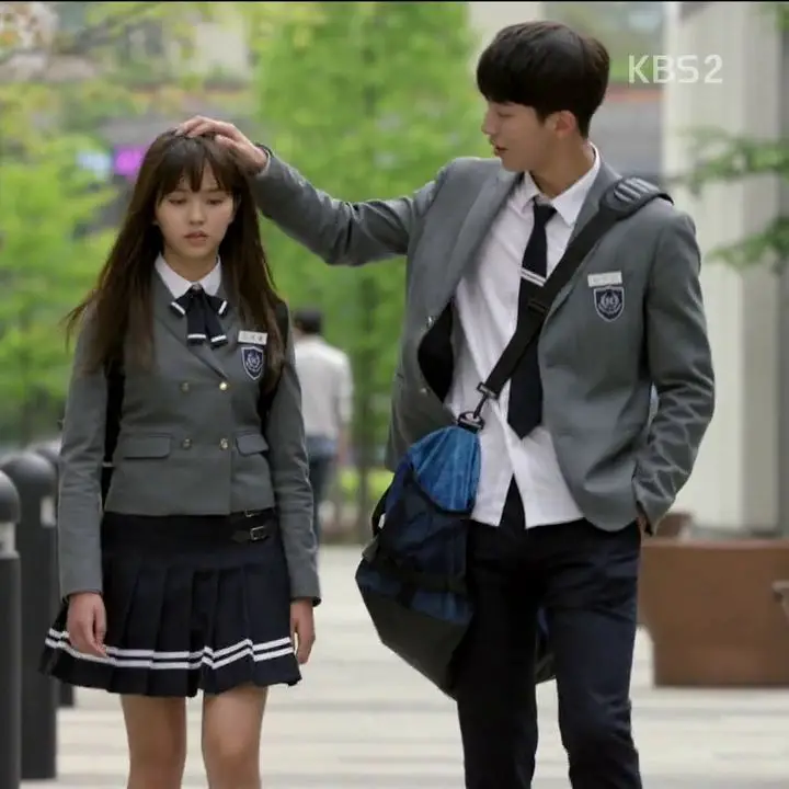 Kim So Hyun dalam Drama School 2015