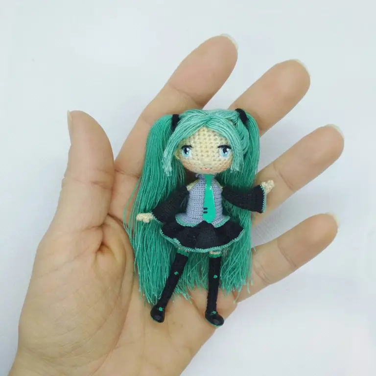 Boneka anime gadis imut berbahan plush