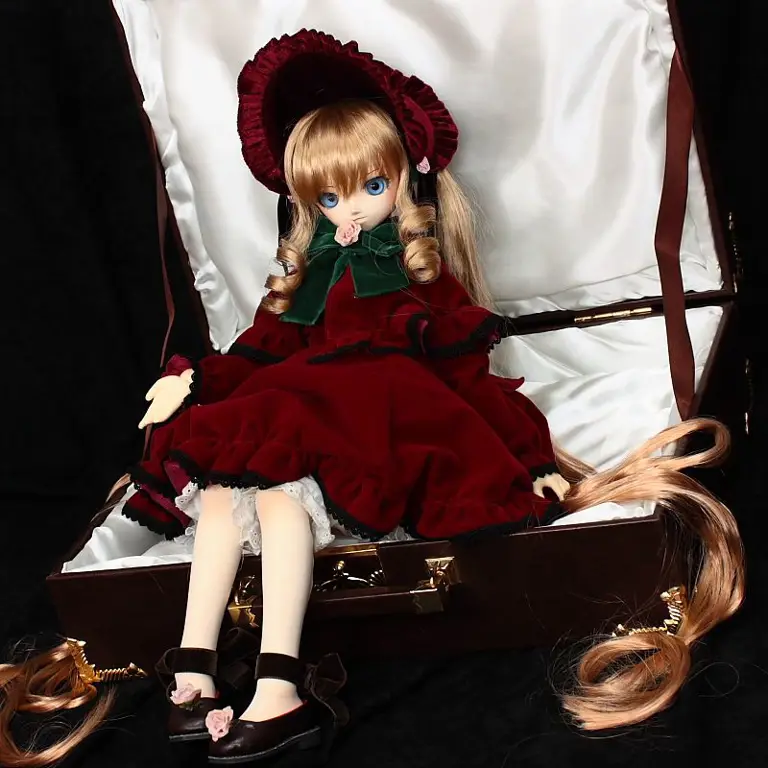 Boneka-boneka cantik dari Rozen Maiden