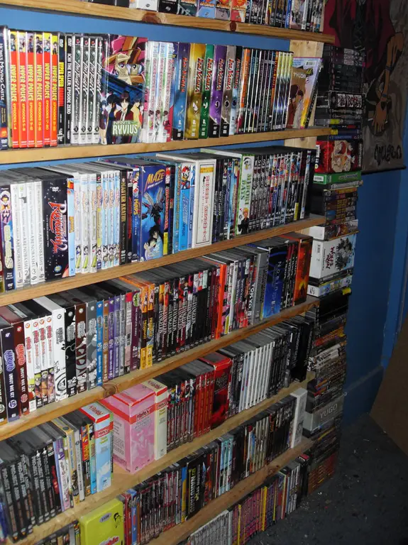 Koleksi DVD anime yang lengkap Koleksi DVD anime