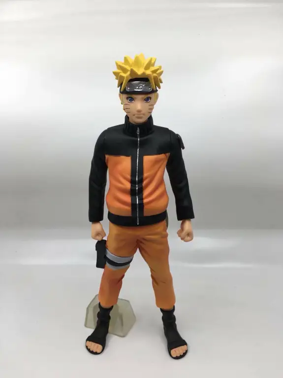 Berbagai macam figurine anime